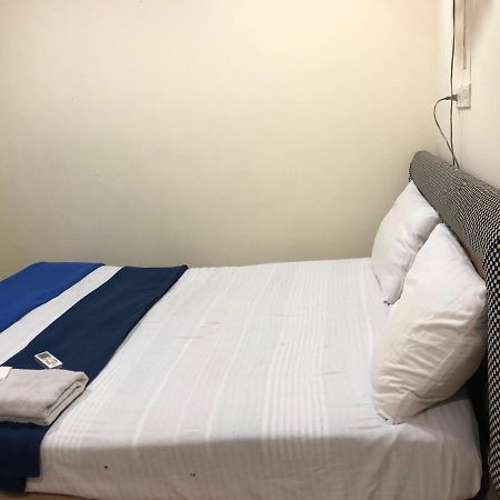 Oyo 1146 Paris In Bangkok Ξενοδοχείο Εξωτερικό φωτογραφία