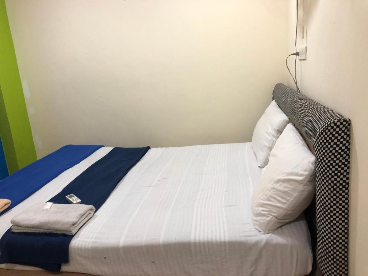Oyo 1146 Paris In Bangkok Ξενοδοχείο Εξωτερικό φωτογραφία