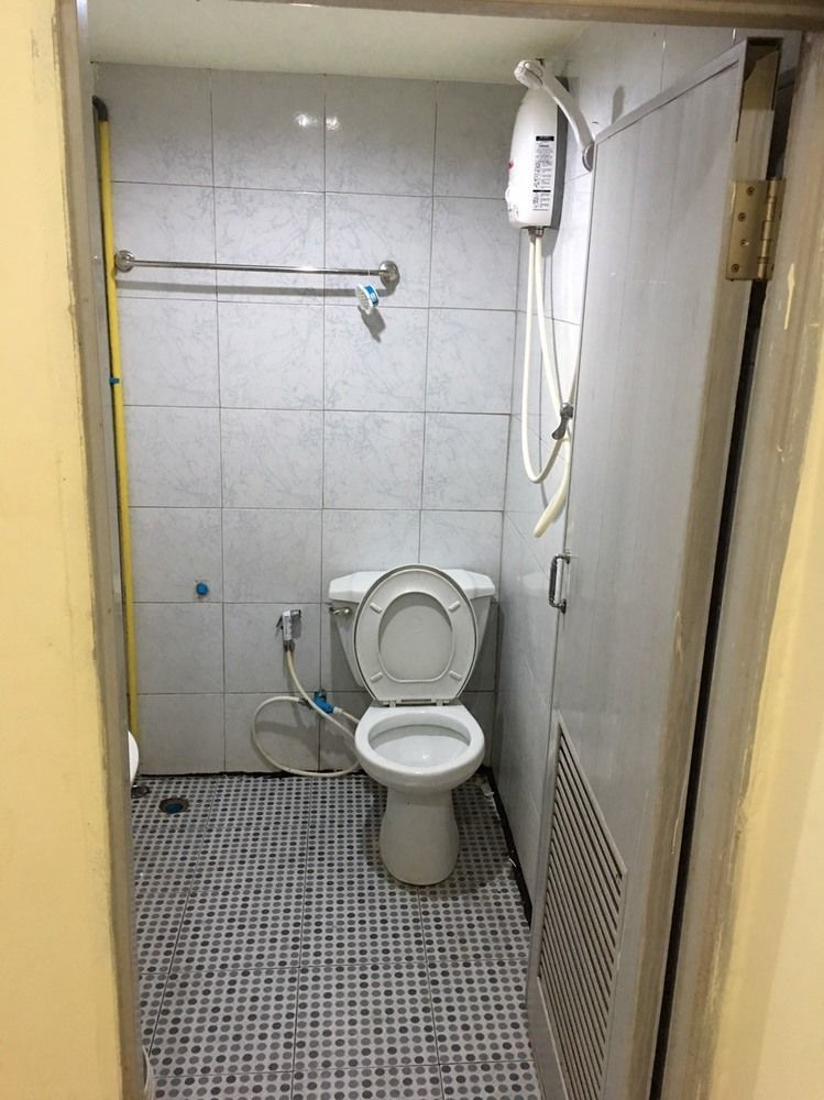 Oyo 1146 Paris In Bangkok Ξενοδοχείο Εξωτερικό φωτογραφία